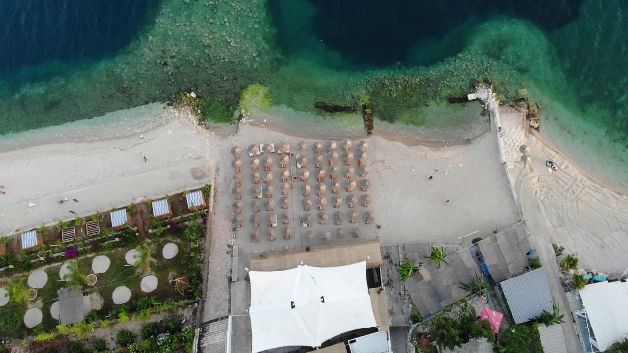 Hotel Aloha Sarande Exterior photo