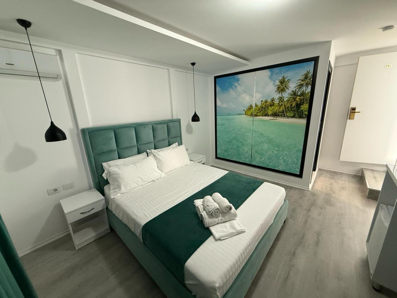 Hotel Aloha Sarande Exterior photo
